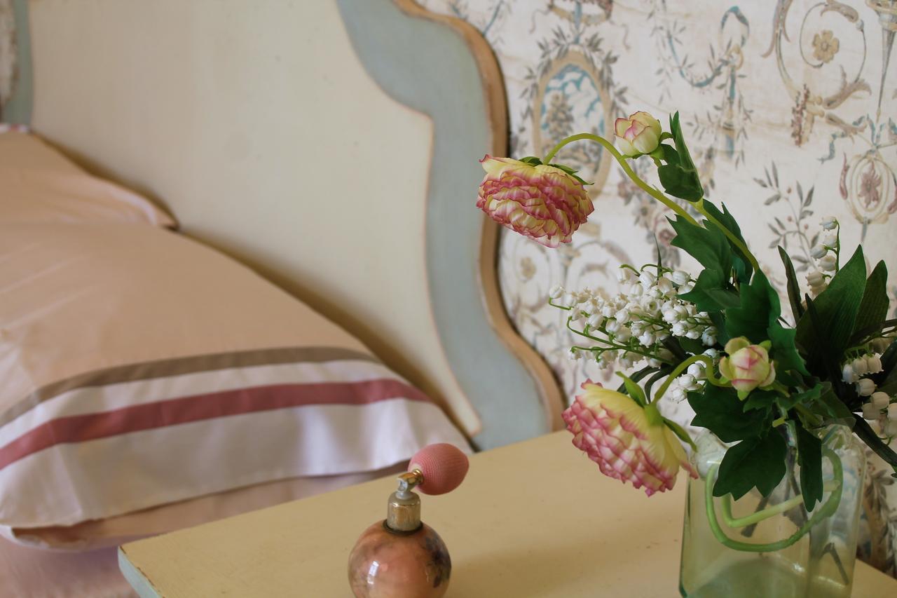 Bed and Breakfast Palazzo Vittoli Castelfranci Exteriér fotografie