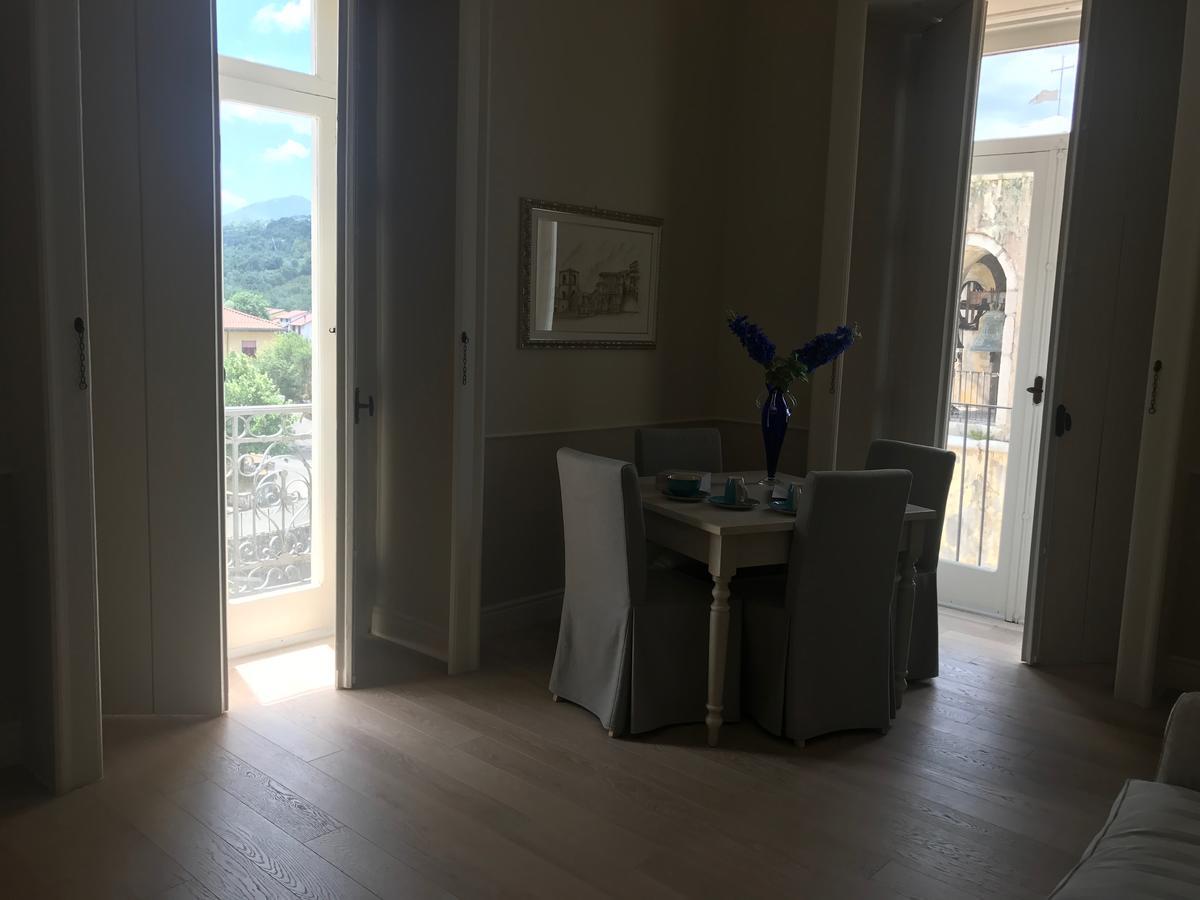 Bed and Breakfast Palazzo Vittoli Castelfranci Exteriér fotografie