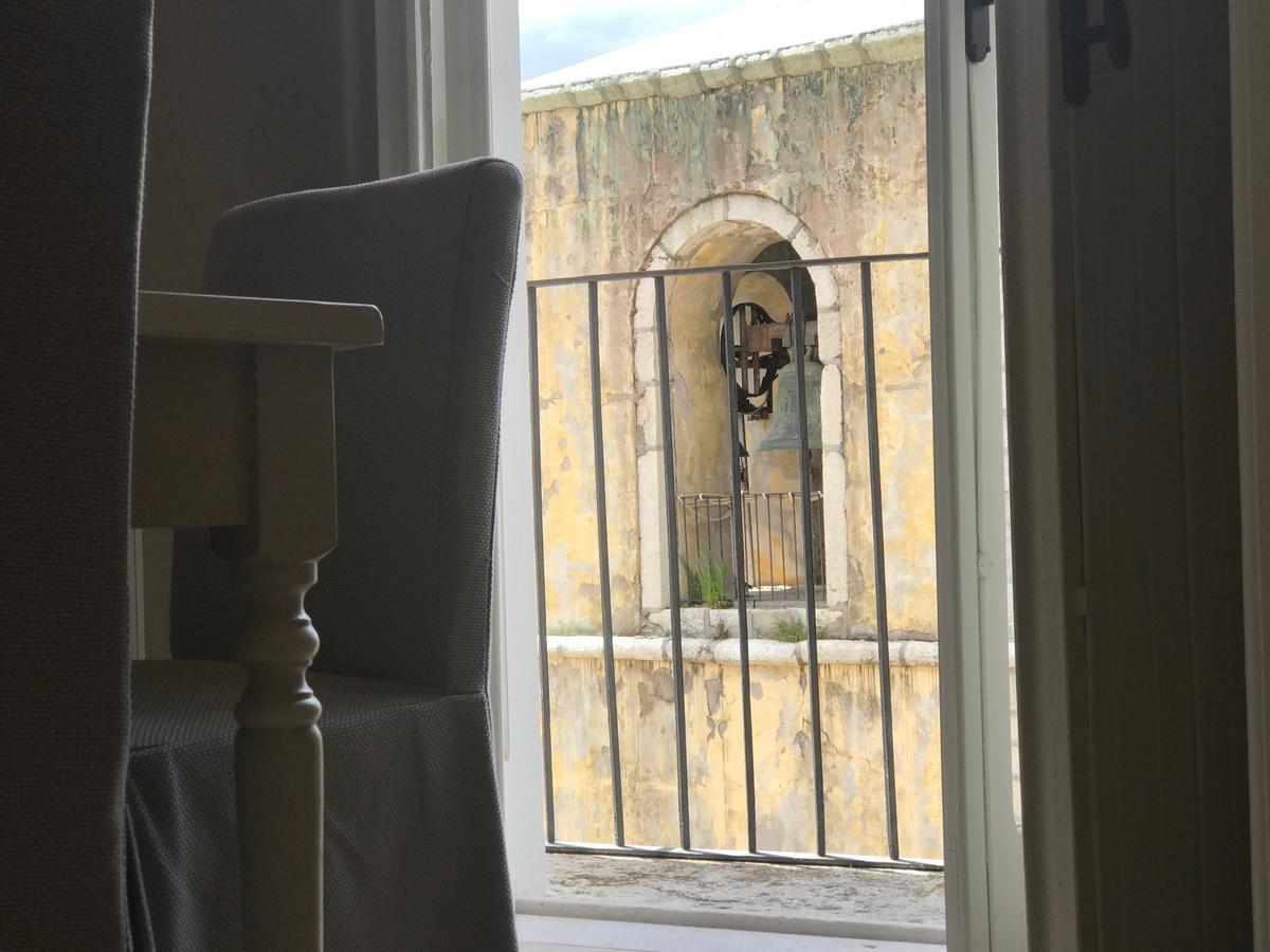 Bed and Breakfast Palazzo Vittoli Castelfranci Exteriér fotografie