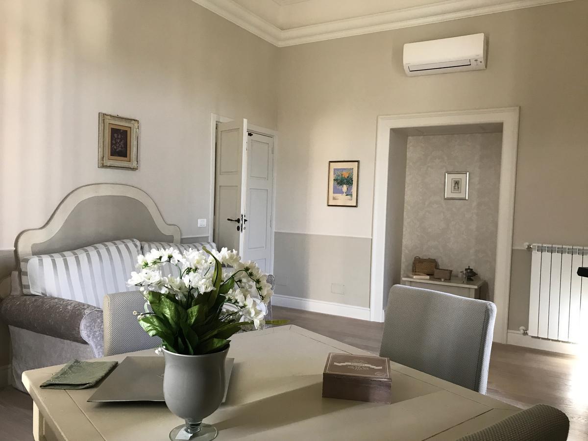 Bed and Breakfast Palazzo Vittoli Castelfranci Exteriér fotografie