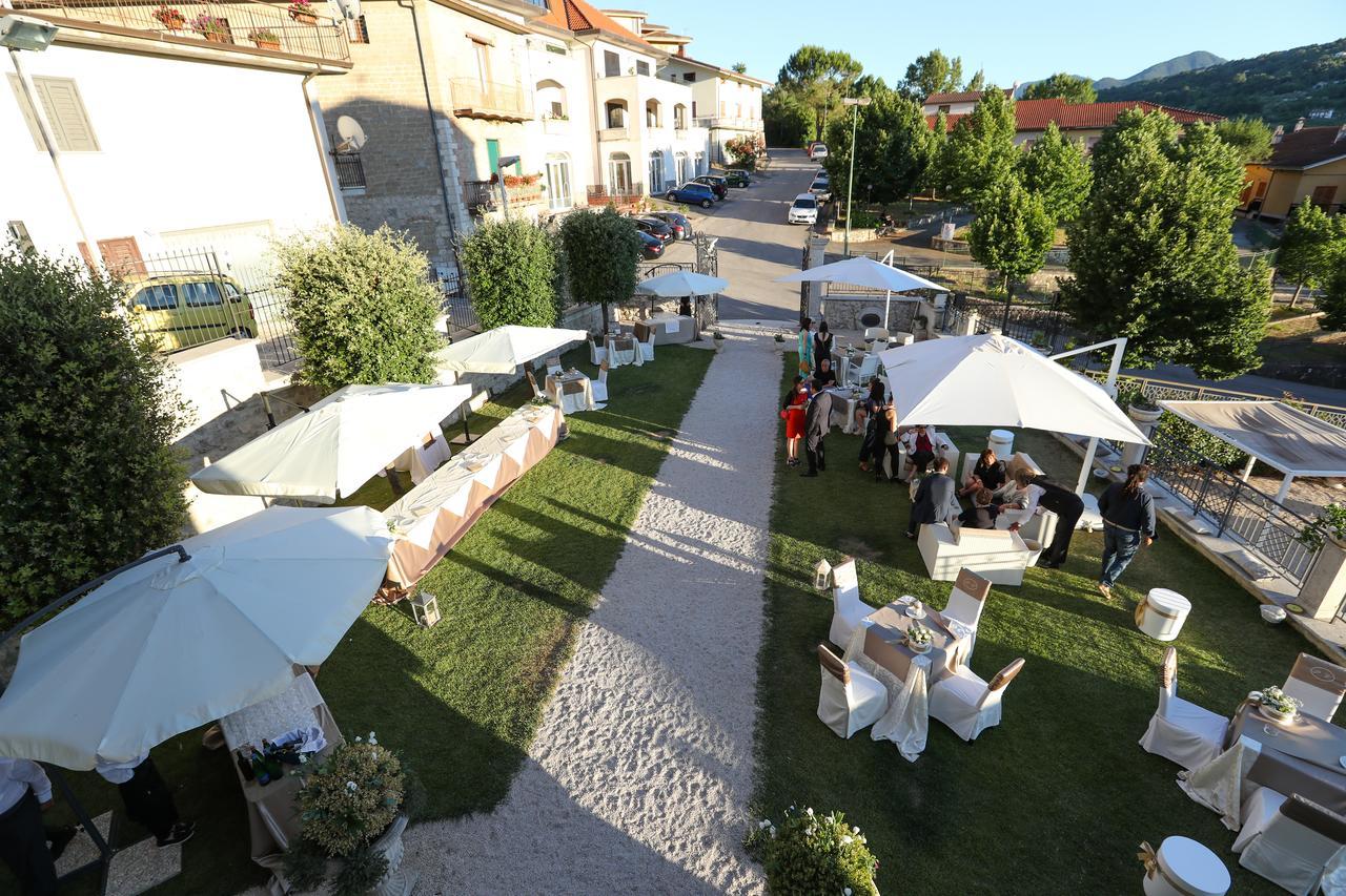 Bed and Breakfast Palazzo Vittoli Castelfranci Exteriér fotografie